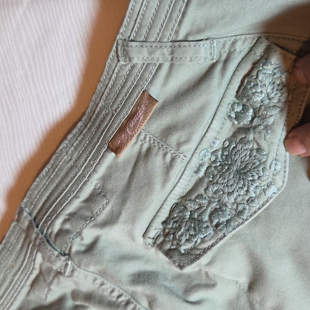 Y2K Candie's Sage Green Embroidered Detail PANTS. SZ 7. - Picture 6 of 6